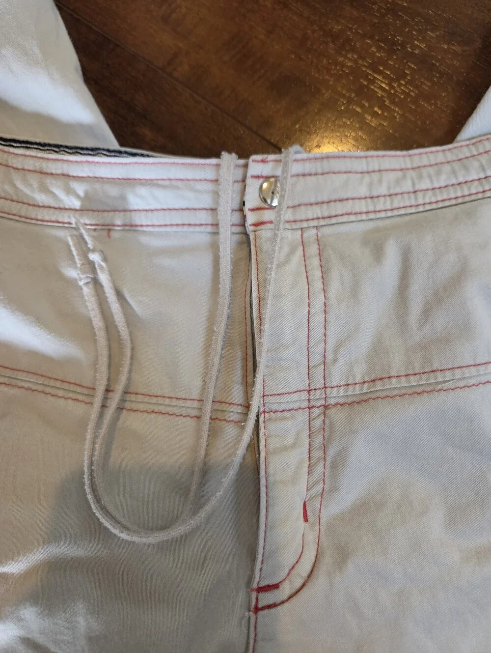 Nike Youth 12-14 Beige Drawstring Cropped Pants